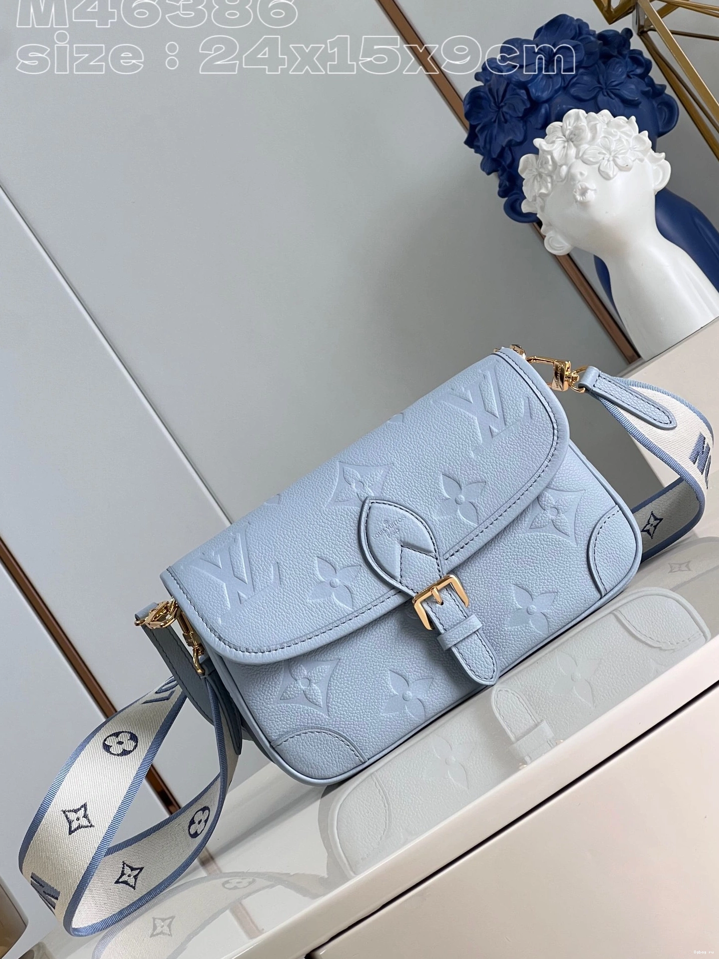 CM Nano VUITTON LOUIS Diane-24*15*9 0720